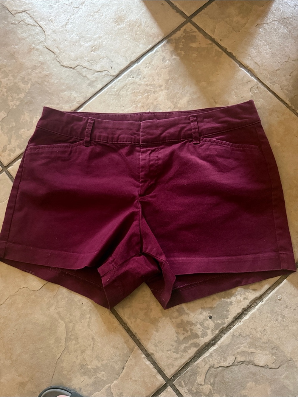 Old navy pixie Women's Burgundy Cotton Shorts size 4